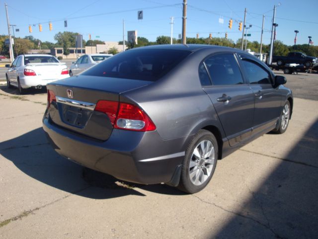 2010 Honda Civic T6 AWD Leather Moonroof Third Row Seat DVD