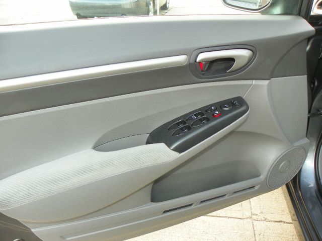 2011 Honda Civic SLT, Duramax, Rims, Loaded