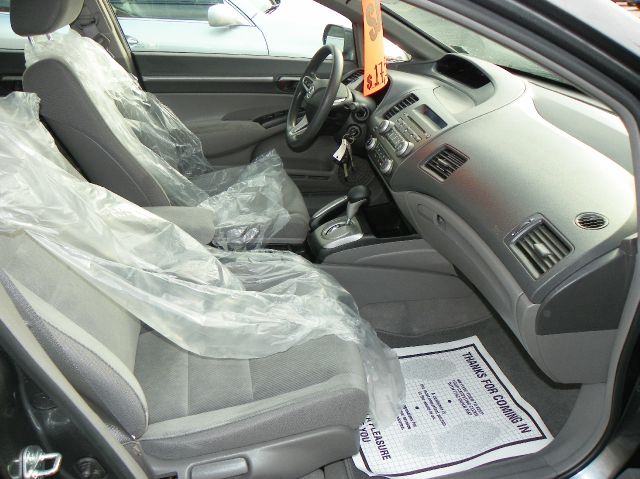 2011 Honda Civic SLT, Duramax, Rims, Loaded