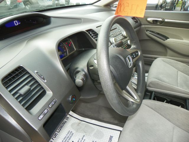 2011 Honda Civic SLT, Duramax, Rims, Loaded