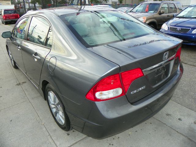 2011 Honda Civic SLT, Duramax, Rims, Loaded