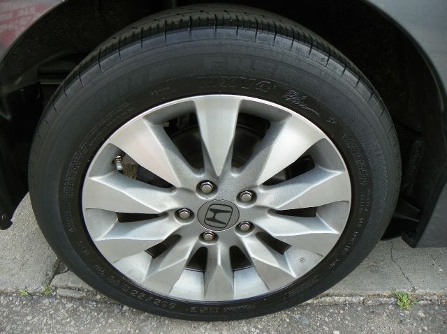 2011 Honda Civic SLT, Duramax, Rims, Loaded