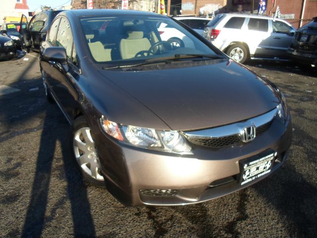 2011 Honda Civic 2dr Reg Cab 120.5 WB