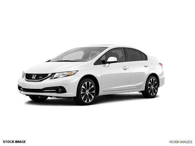2013 Honda Civic 4dr Sdn V8 AWD