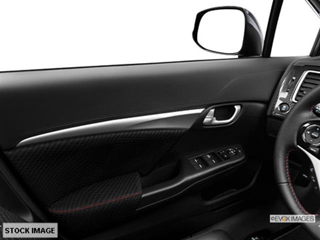 2013 Honda Civic 4dr Sdn V8 AWD