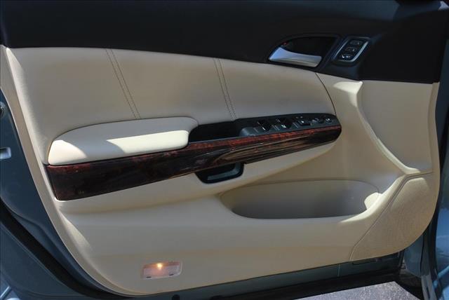 2012 Honda Crosstour LS 2WD