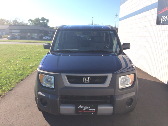 2003 Honda Element Challenger