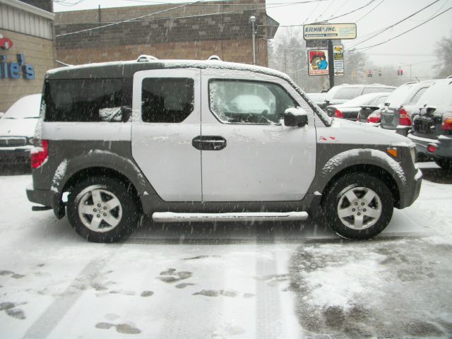 2003 Honda Element Challenger