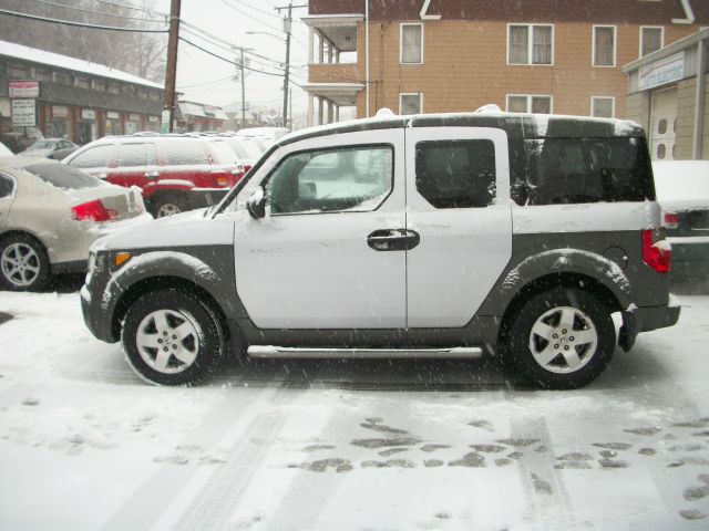 2003 Honda Element Challenger