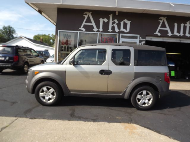 2003 Honda Element Challenger