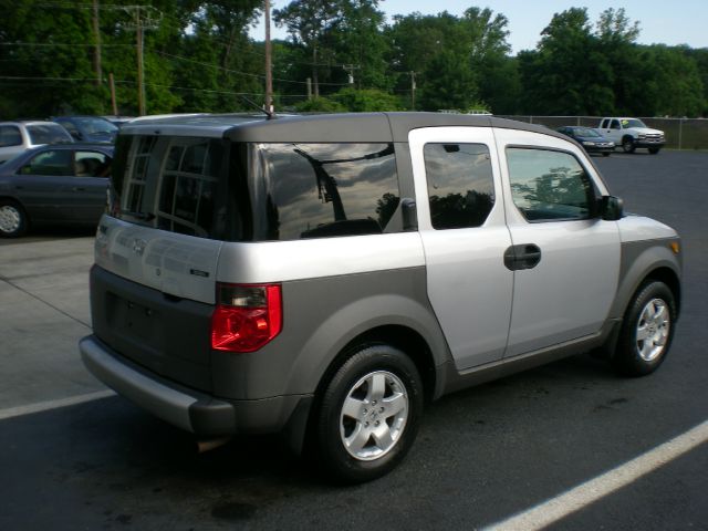 2003 Honda Element Challenger