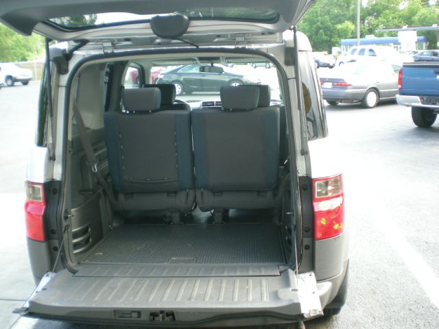 2003 Honda Element Challenger