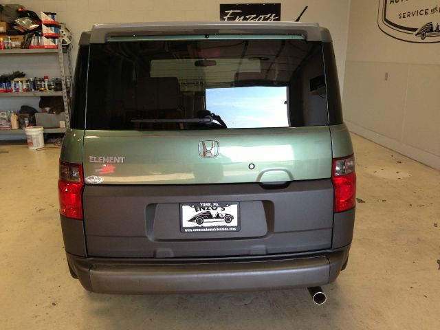 2003 Honda Element Challenger