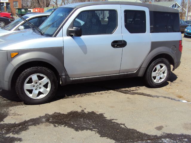 2003 Honda Element Challenger
