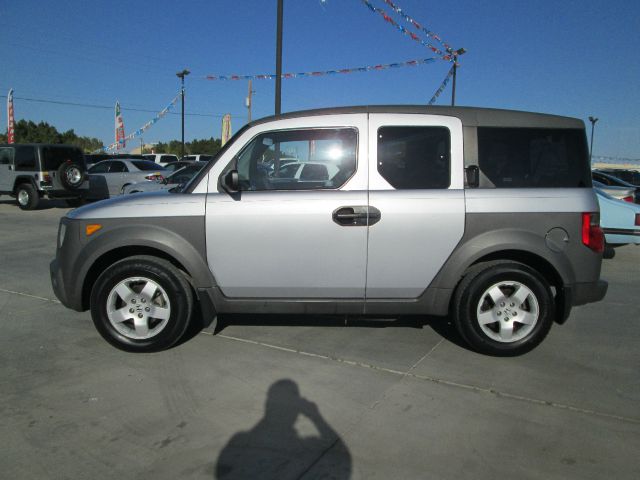 2004 Honda Element Challenger
