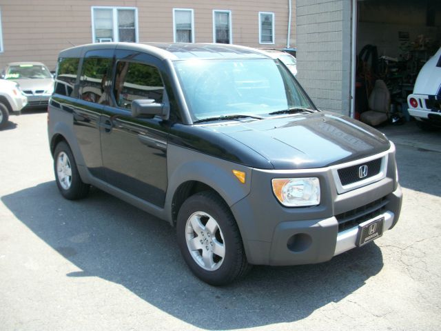 2004 Honda Element Challenger