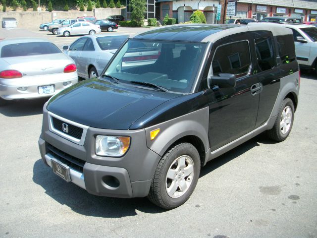 2004 Honda Element Challenger