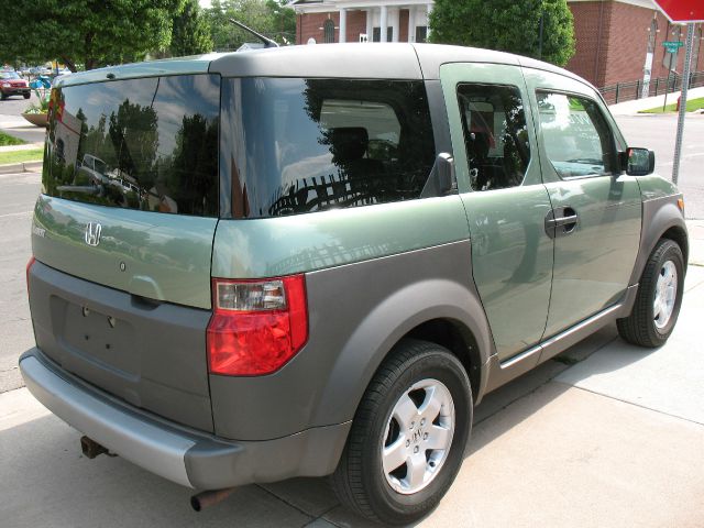 2004 Honda Element F35