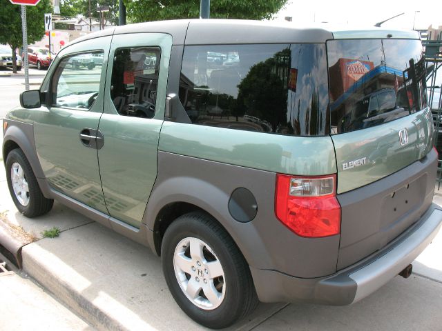 2004 Honda Element F35