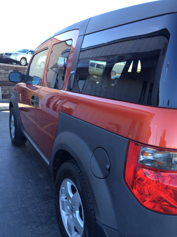 2004 Honda Element Challenger
