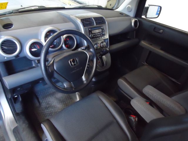 2004 Honda Element Unknown