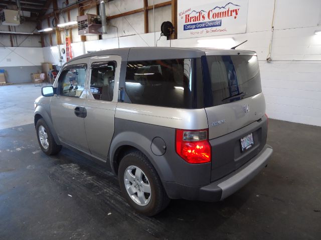 2004 Honda Element Unknown