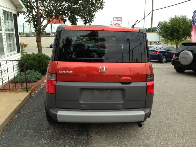2004 Honda Element Challenger