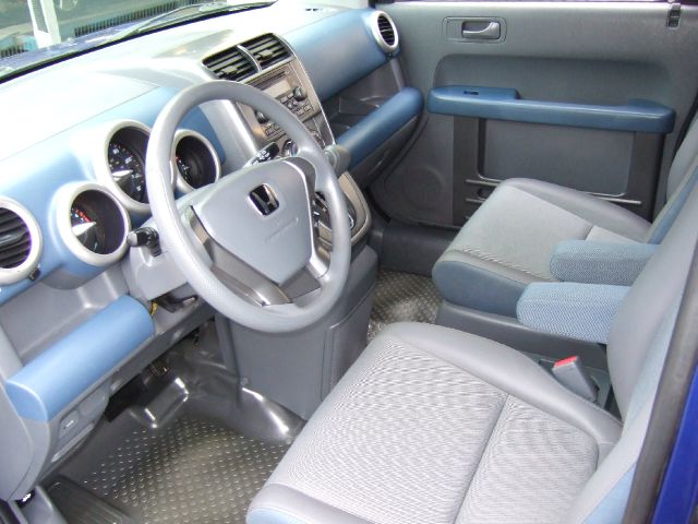 2004 Honda Element Challenger