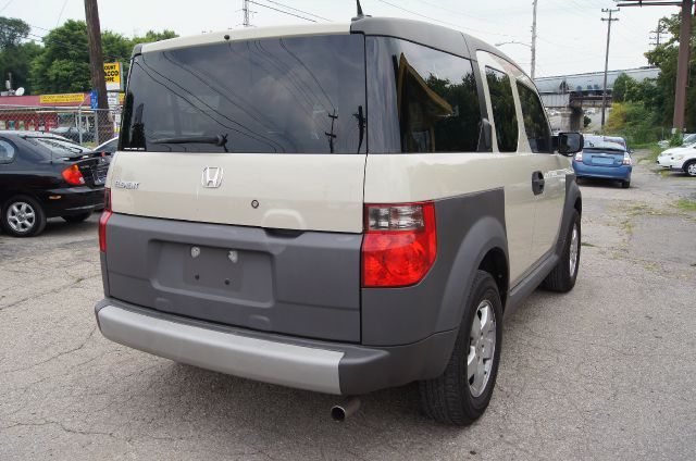2005 Honda Element XLT Xcab5.4