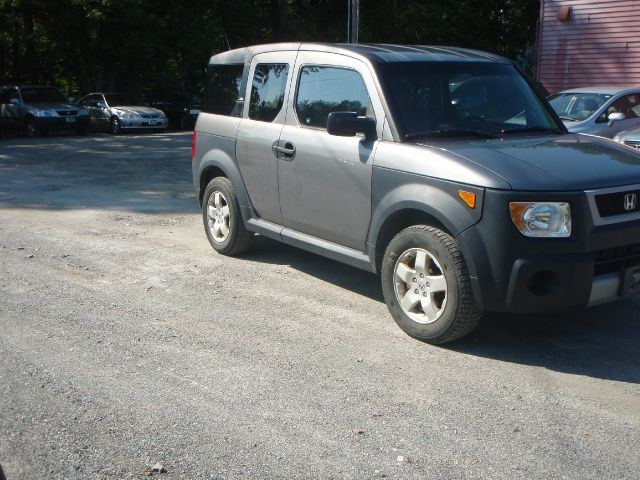 2005 Honda Element XLT 4D