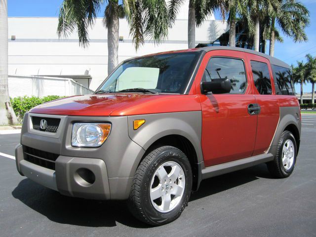 2005 Honda Element XLT 4D
