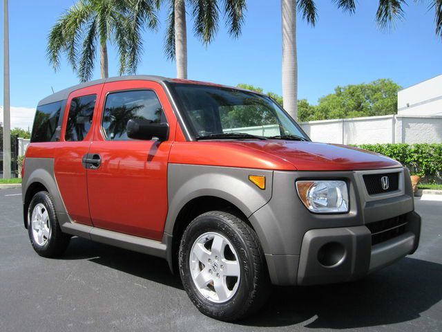 2005 Honda Element XLT 4D