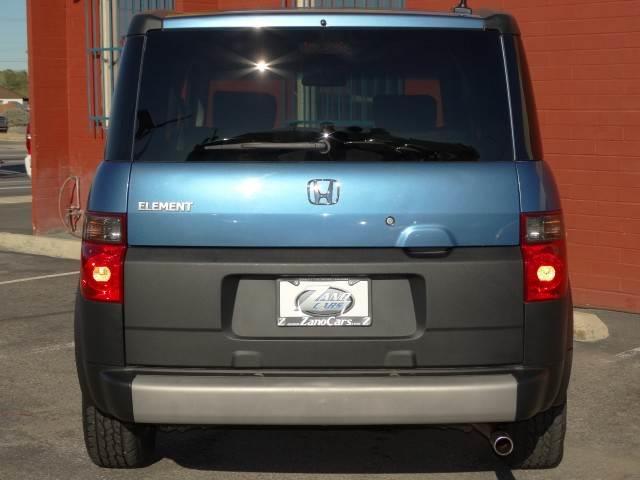 2006 Honda Element BASE LS XTR