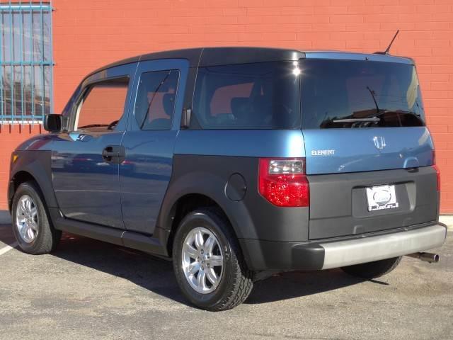 2006 Honda Element BASE LS XTR