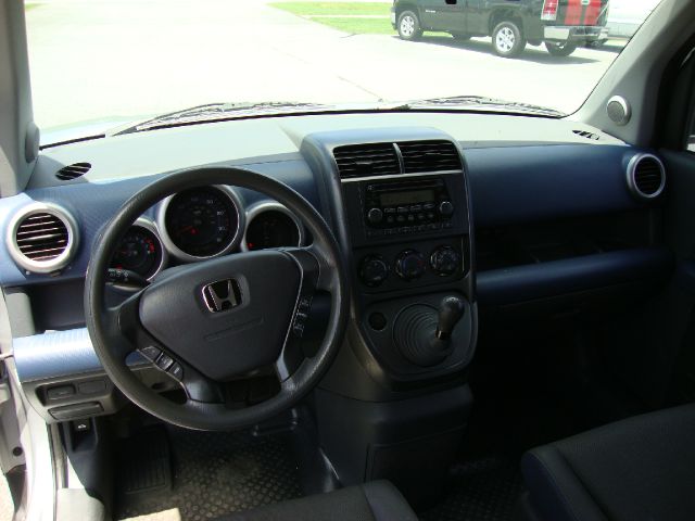 2006 Honda Element 2dr Cpe SRT8 Coupe