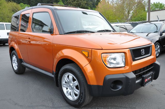2006 Honda Element R/T Classic