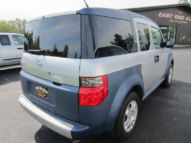 2006 Honda Element 4x4 Styleside Lariat