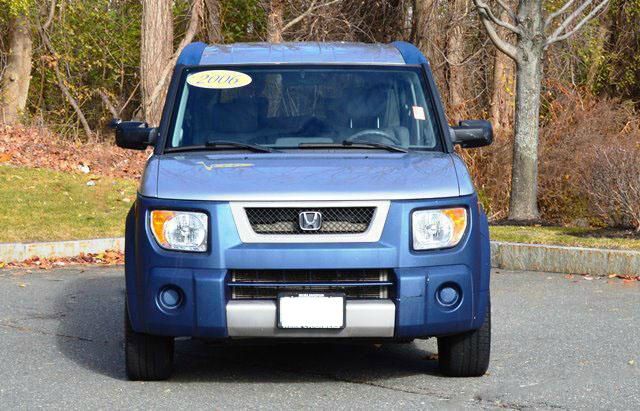 2006 Honda Element Crew Cab 126.0 WB LS