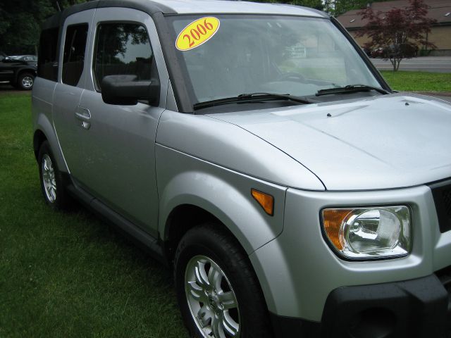2006 Honda Element SLT Big Horne