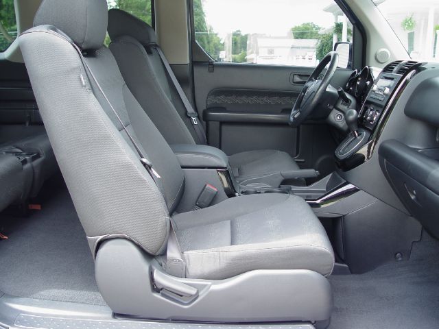 2008 Honda Element 1998 Kia EX