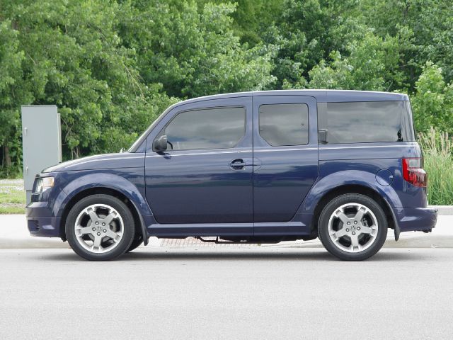 2008 Honda Element 1998 Kia EX
