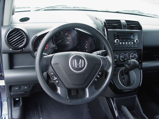 2008 Honda Element 1998 Kia EX