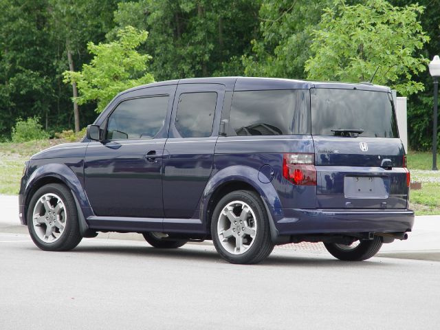 2008 Honda Element 1998 Kia EX
