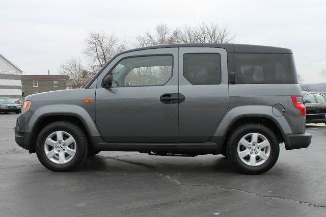 2010 Honda Element Challenger