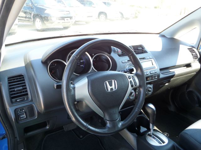2007 Honda Fit 9-3 4Dr
