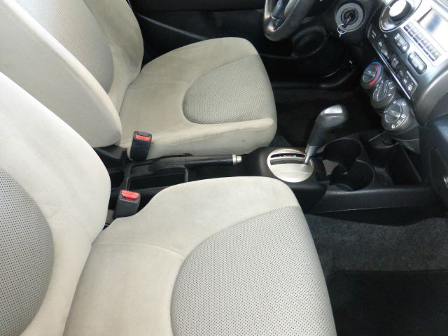 2007 Honda Fit 9-3 4Dr