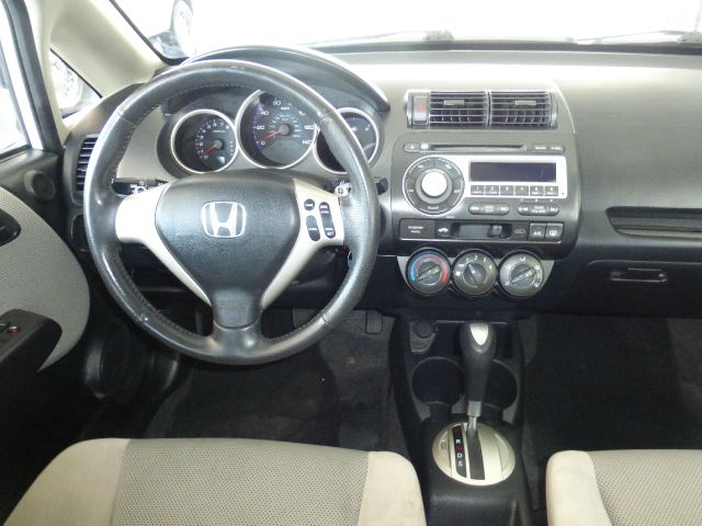 2007 Honda Fit 9-3 4Dr