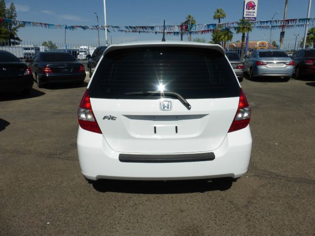 2007 Honda Fit 9-3 4Dr