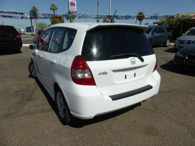 2007 Honda Fit 9-3 4Dr