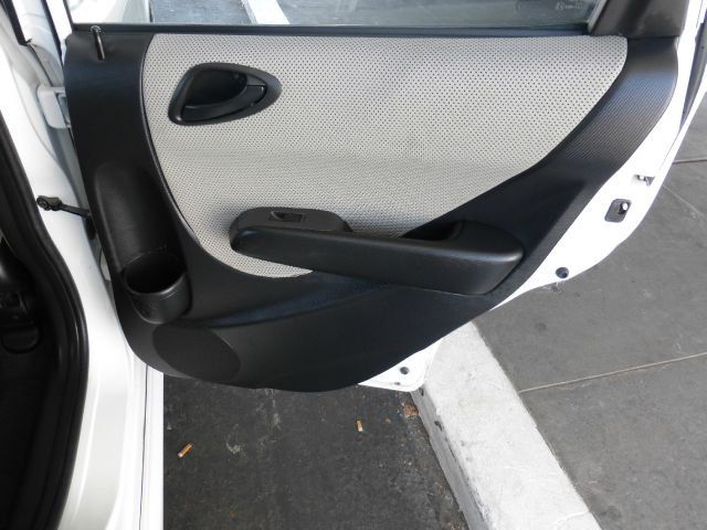 2007 Honda Fit 9-3 4Dr